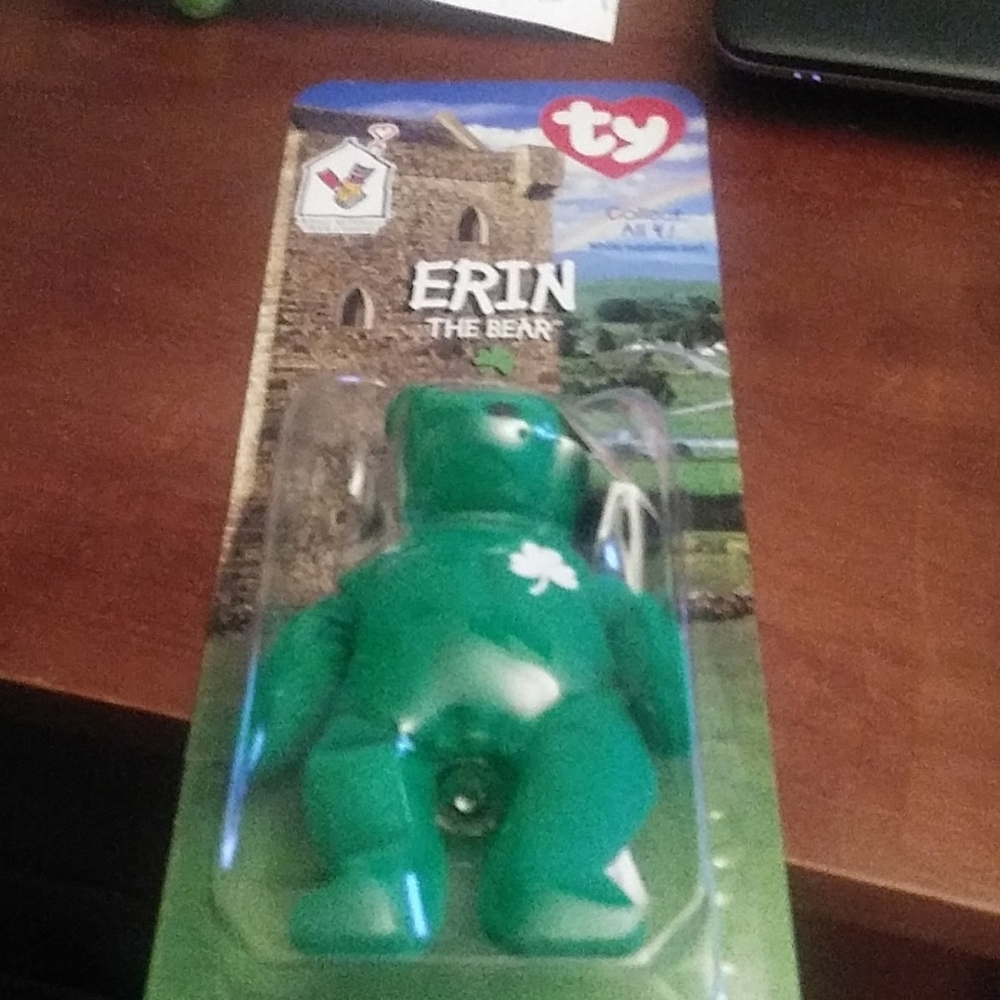 Ty MacDonald's Erin bear with errors